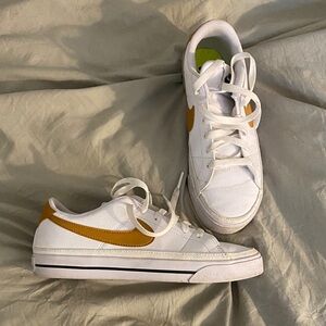 Nike Kids White and Gold Sneakers